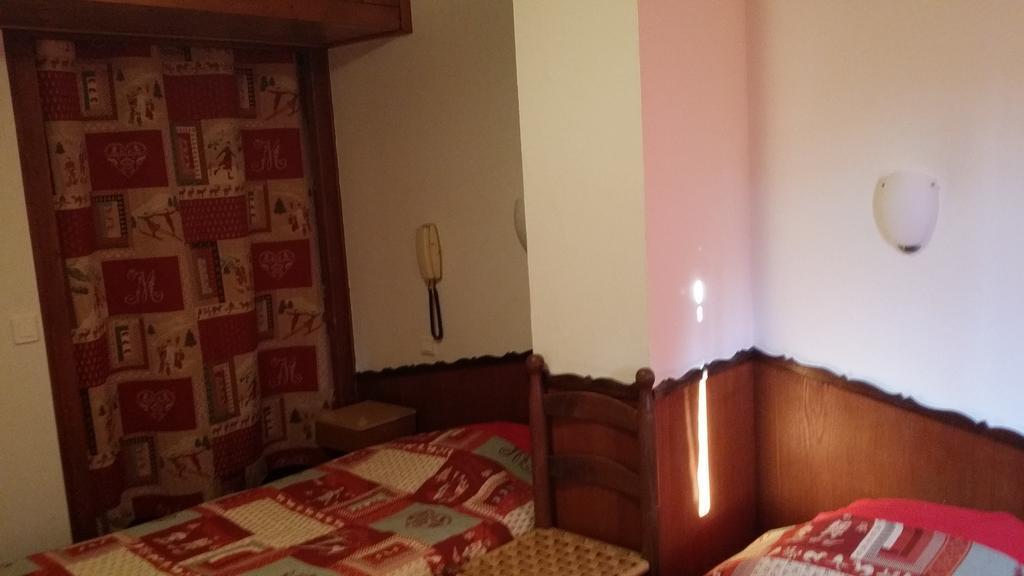 Hotel Le Tourisme Plateau dʼAssy Exterior foto